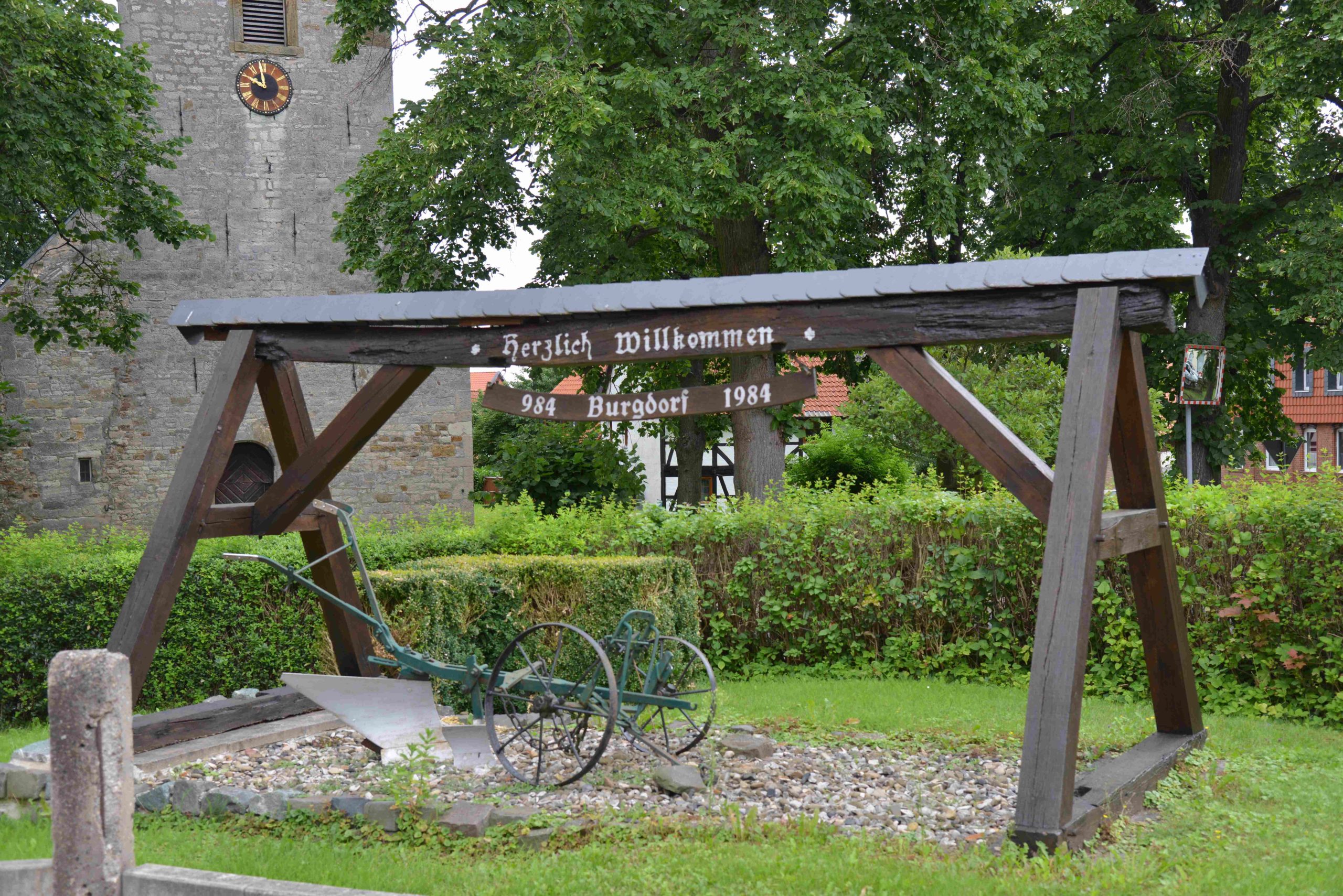 Schützenverein Westerlinde – Pfingstbaum aufstellen
